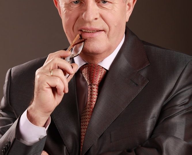 ПАМЯТИ ТОВАРИЩА