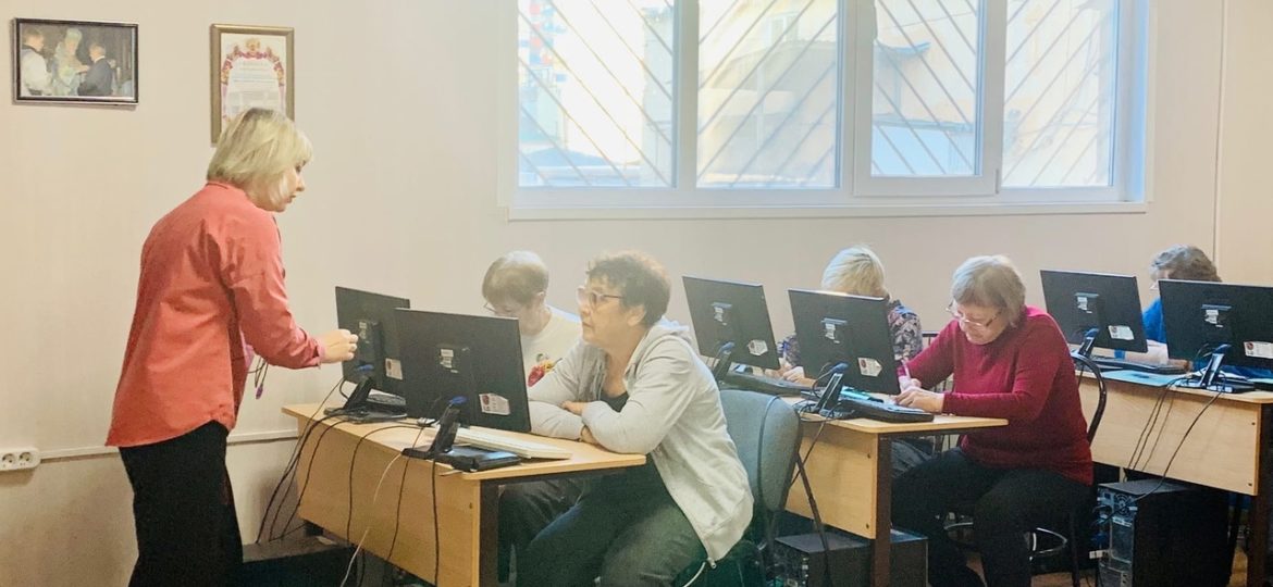 Компьютеризация старшего поколения набирает обороты